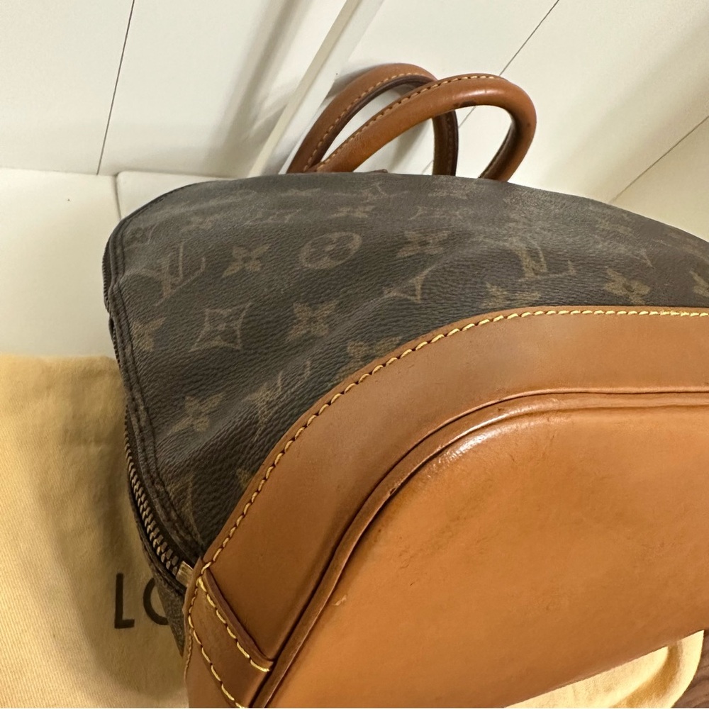 🌹Sold Authentic Louis Vuitton Alma Bag - Picture 15 of 17